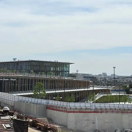 Bel Pres Du Metro Apartment Saint-Denis (Seine-Saint-Denis)